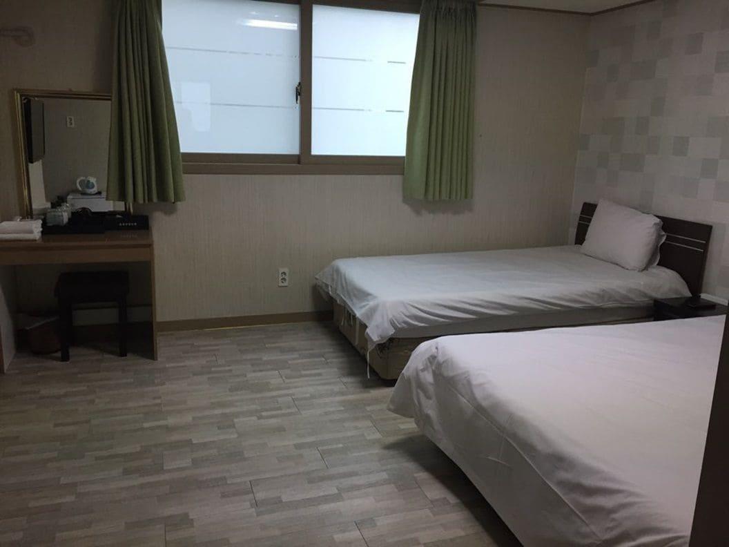 Olle Tourist Hotel Чечжу Екстер'єр фото